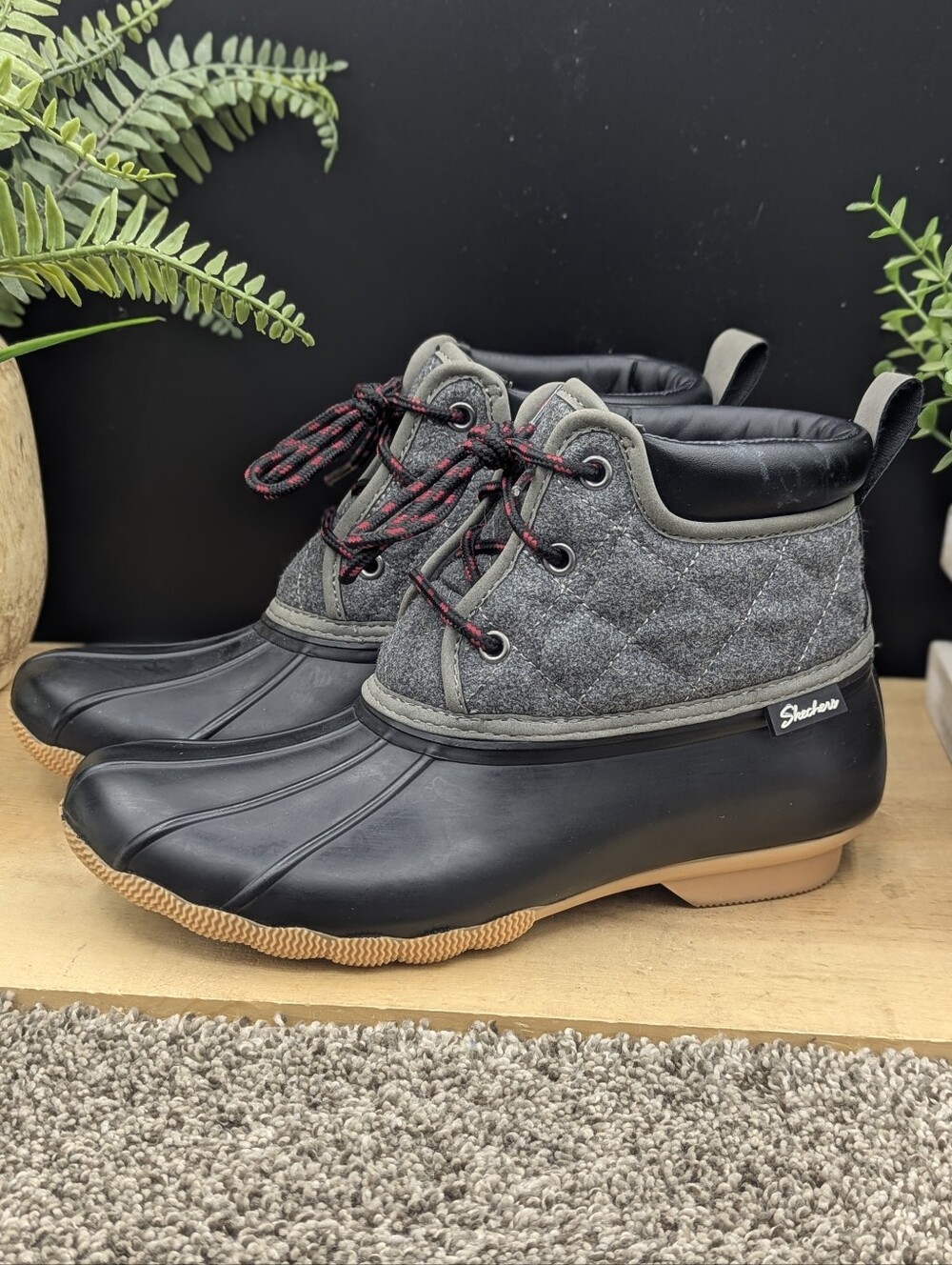 Skechers Pond Lil Puddles Womens Size 8 Waterproof Duck Boots